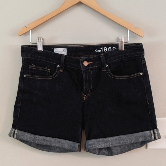 GAP Pants - Gap Real Straight Shorts - EUC